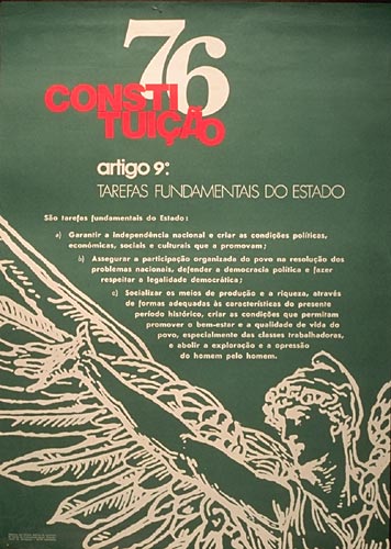 Cartaz com o 9� artigo da CRP/1976