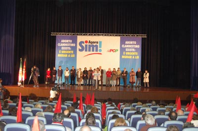 Comicio no Forum Lisboa, com Jer�nimo de Sousa
