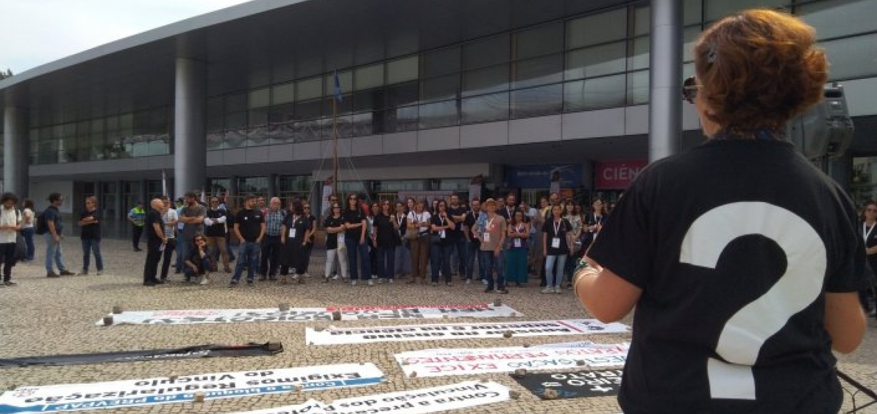 Precariedade na Investigação Científica e no Ensino Superior