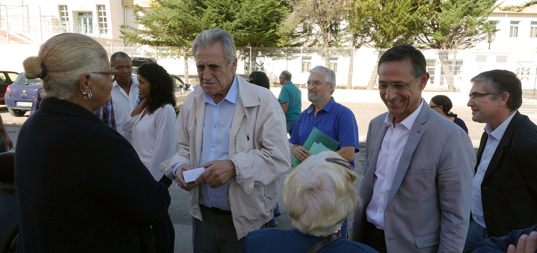 Visita e contacto com a população do Bairro da Bela Vista