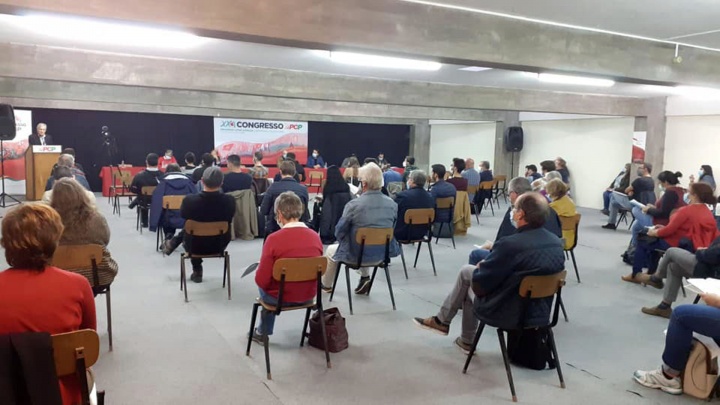 Reforço do Partido no centro do debate