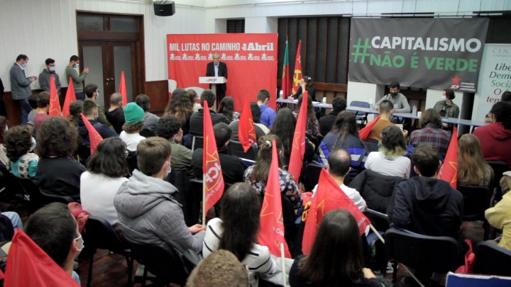 The PS and its Green Taxation hide the accountability of capitalism on environmental degradation