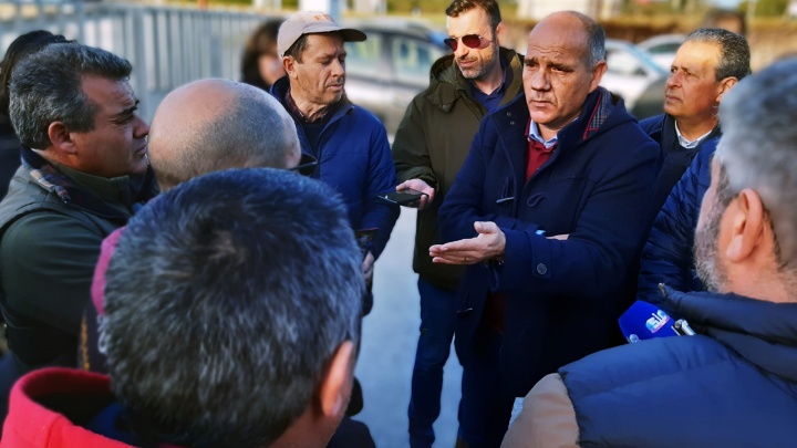 Contacto com trabalhadores do mármore