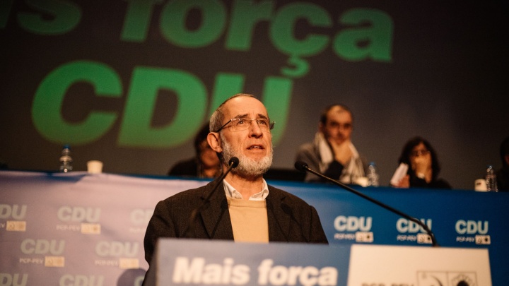 O combate pelo direito à habitação