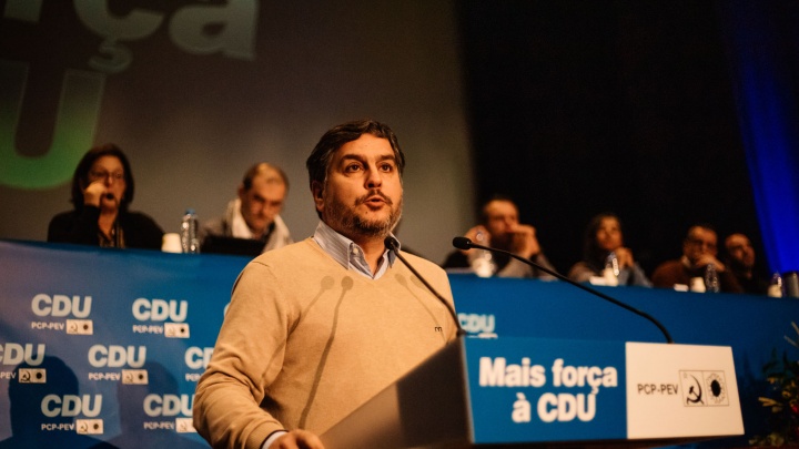 Defesa do SNS, património da CDU