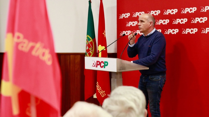 «Aqui está a força que não desiste de nenhuma batalha e que sabe que a luta dos trabalhadores e das populações tem sempre resultados»