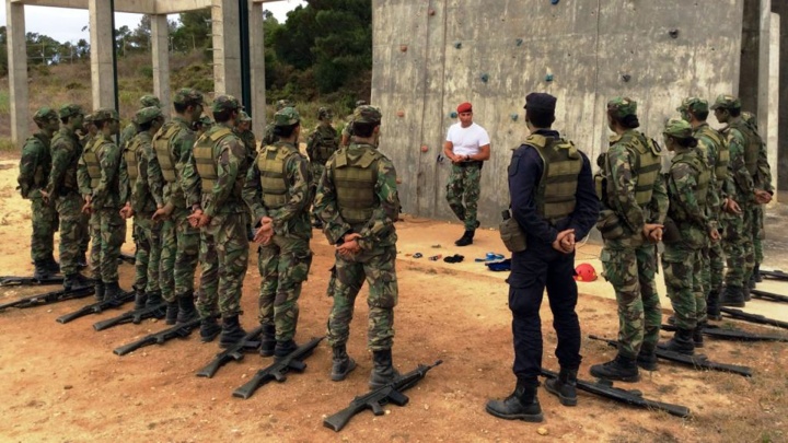 Acerca dos acontecimentos que envolveram os Comandos