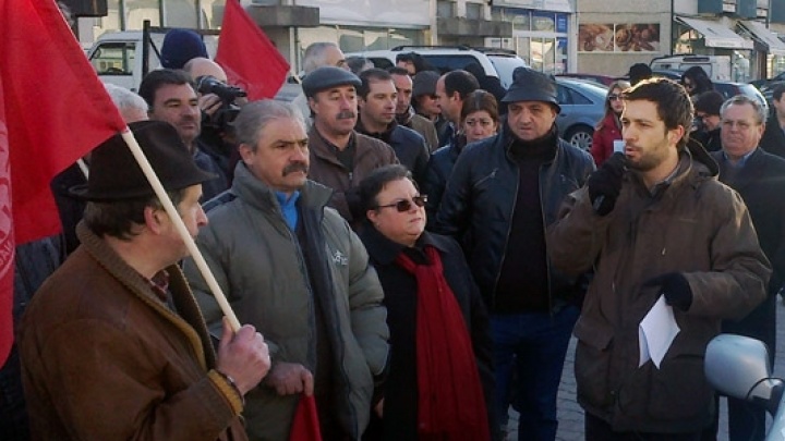PCP junto dos trabalhadores da empresa Jado Iberia contra a imposição do lay-off