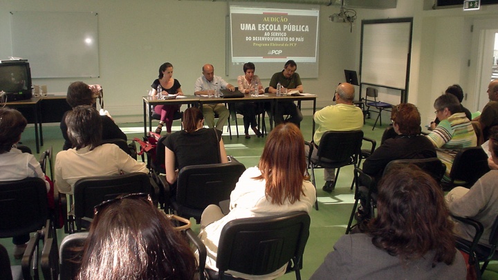 Uma Escola Pública ao serviço do desenvolvimento do País