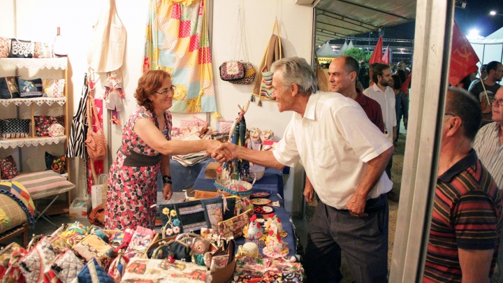 Não abdicamos do caminho de reposição de direitos e rendimentos