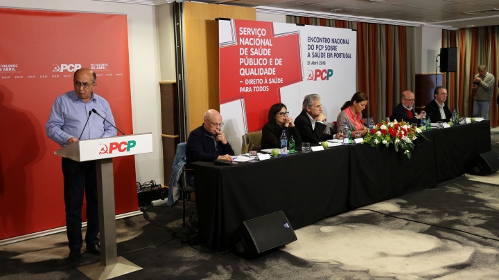 Serviço nacional de Saúde Público e de Qualidade - direito à saúde para todos