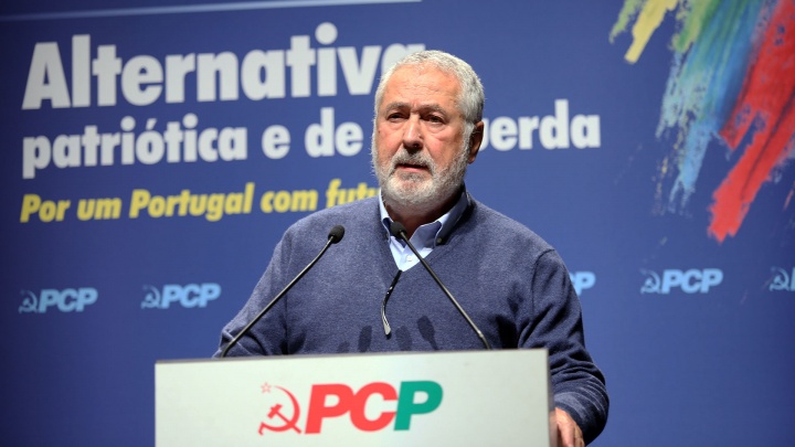 A caracterização da situação do País