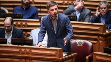 «Entregue um mapa que especifique todos os investimentos, projeto a projeto, concelho a concelho»