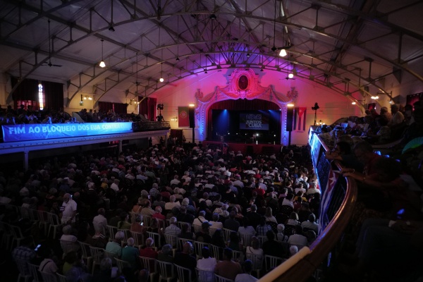 Acto de solidariedade «Juntos por Cuba»