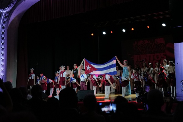 Acto de solidariedade «Juntos por Cuba»