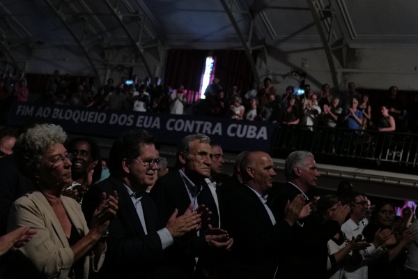 Acto de solidariedade «Juntos por Cuba»