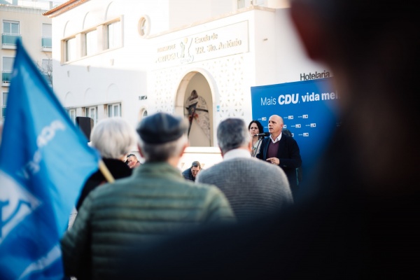 CDU contacta com população e comerciantes em Faro e Vila Real de Santo António