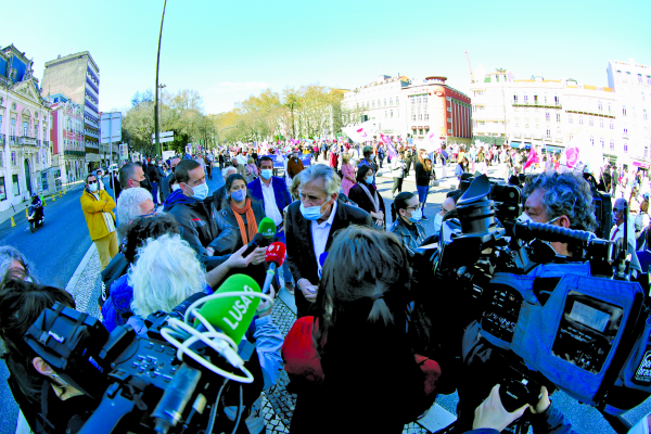 Combative journey of Portuguese women