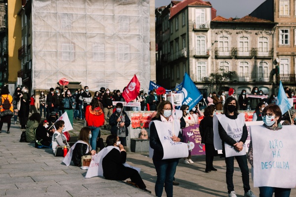 Combative journey of Portuguese women