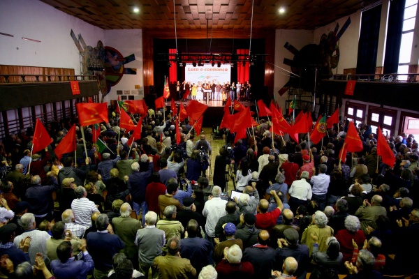 Comício «Luta e Confiança por um Portugal com futuro»