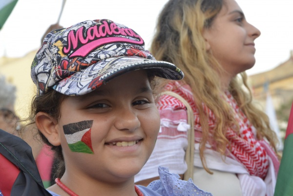 "For Peace in the Middle East! For the rights of the Palestinian people"