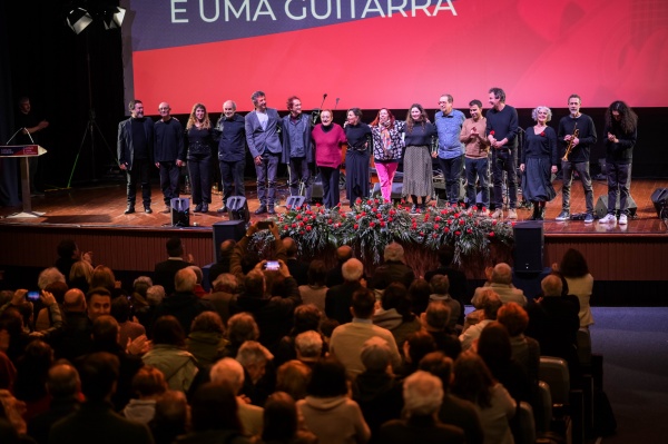 Concerto «O Povo e uma Guitarra» - Centenário de Carlos Paredes
