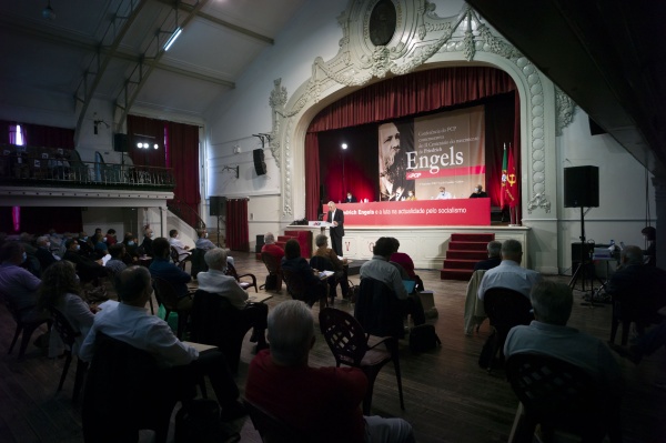 Conferência do PCP «Engels e a luta na actualidade pelo socialismo»