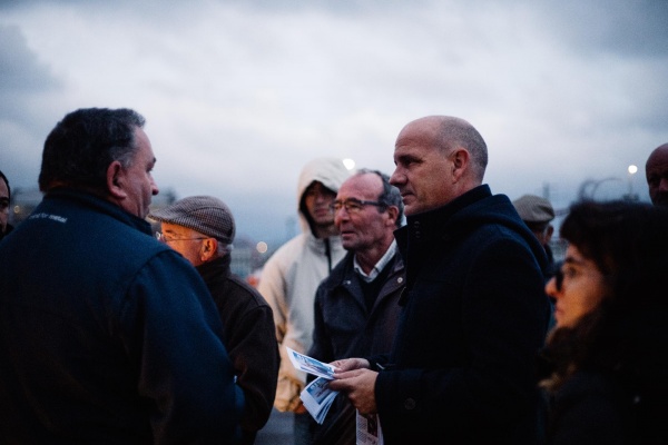 Contacto com os trabalhadores da Matutano