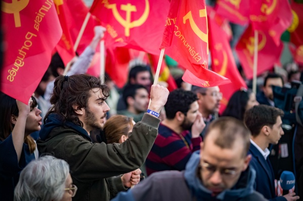 March «Increase wages and pensions, for a better life»