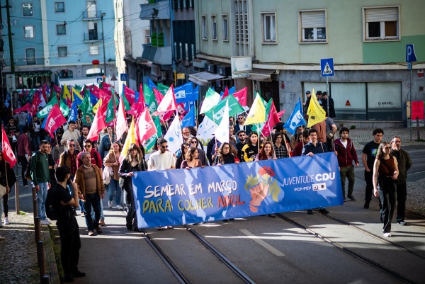 Desfile e Comício-Festa da Juventude CDU