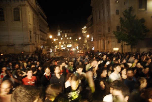 No âmbito do 9º Congresso da JCP realizou-se, em Lisboa, um desfile que culminou num concerto, no Largo Camões, onde participar