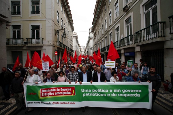 Desfile «Rejeitar o Pacto de Agressão, por uma política alternativa, patriótica e de esquerda»