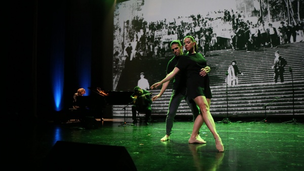 Espectáculo Comemorativo do Centenário do PCP