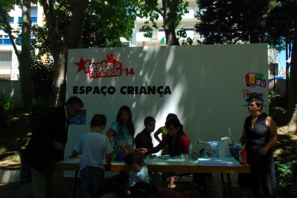 Festa da Amizade, Almada