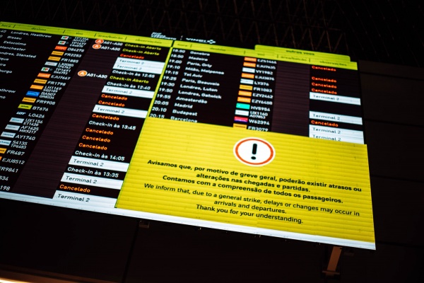 General Strike against the Labour Package - December 11, 2025