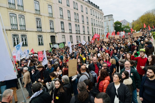 General Strike against the Labour Package - December 11, 2025