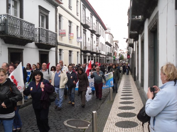 Concentração em Ponta Delgada