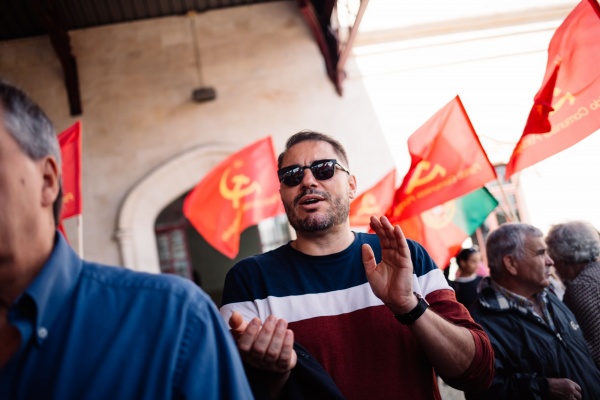 Inauguração do Mural Colectivo de Azulejos «Cumprir»