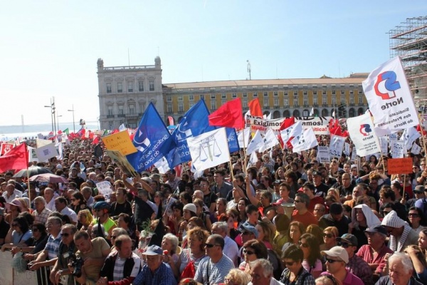 Jornada de Luta contra o roubo dos salários, pensões e reformas - CGTP-IN
