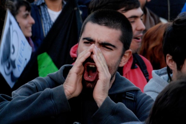 Mais de 7000 estudantes do ensino superior manifestam-se em Lisboa