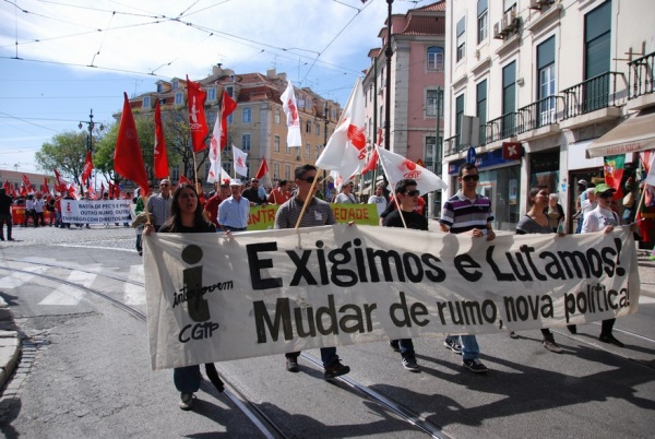 Manifestação nacional de jovens trabalhadores - Interjovem - CGTP/IN - 1 de Abril 2011