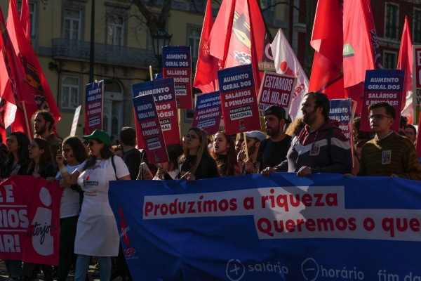 National Demonstration «Everyone to Lisbon! General increase in wages and pensions – national emergency!”, CGTP-IN