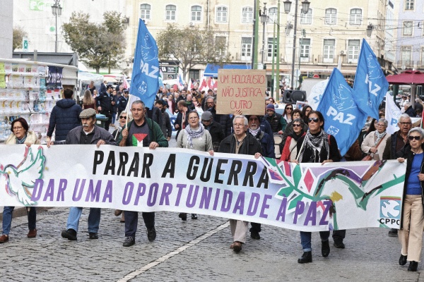 Manifestação pela Paz no Médio Oriente e pelos direitos do Povo Palestiniano
