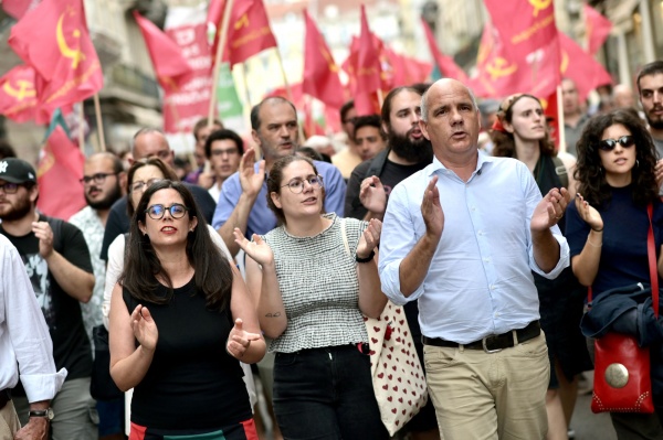 Marcha «Luta, caminho da Vitória»