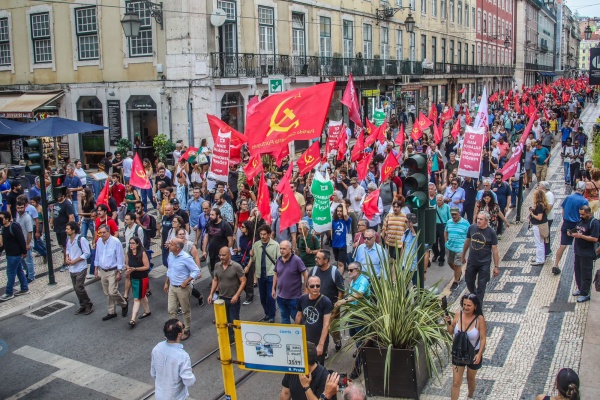 Marcha «Luta, caminho da Vitória»