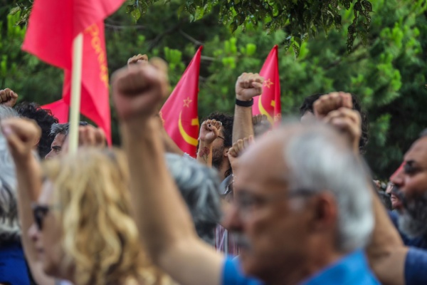 Marcha «Luta, caminho da Vitória»