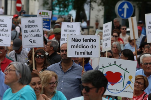 Marcha pelo direito à saúde «Mais SNS, Melhor Saúde», Lisboa