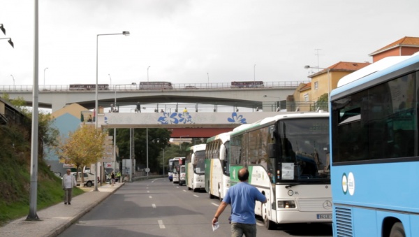 Marcha por Abril contra a exploração e o empobrecimento