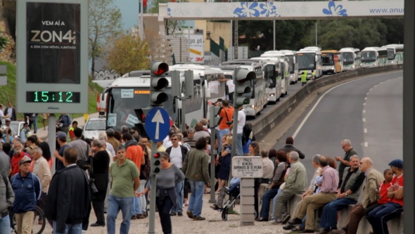Marcha por Abril contra a exploração e o empobrecimento