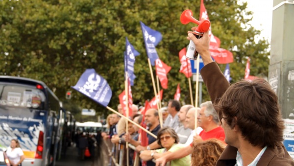 Marcha por Abril contra a exploração e o empobrecimento
